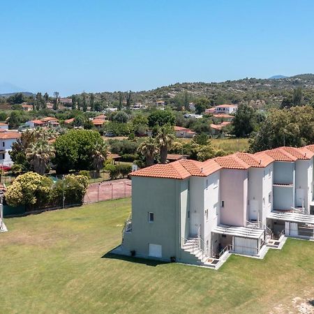 Palm Tree Apartments #Feelslikehome Ormos Panagias Exterior photo