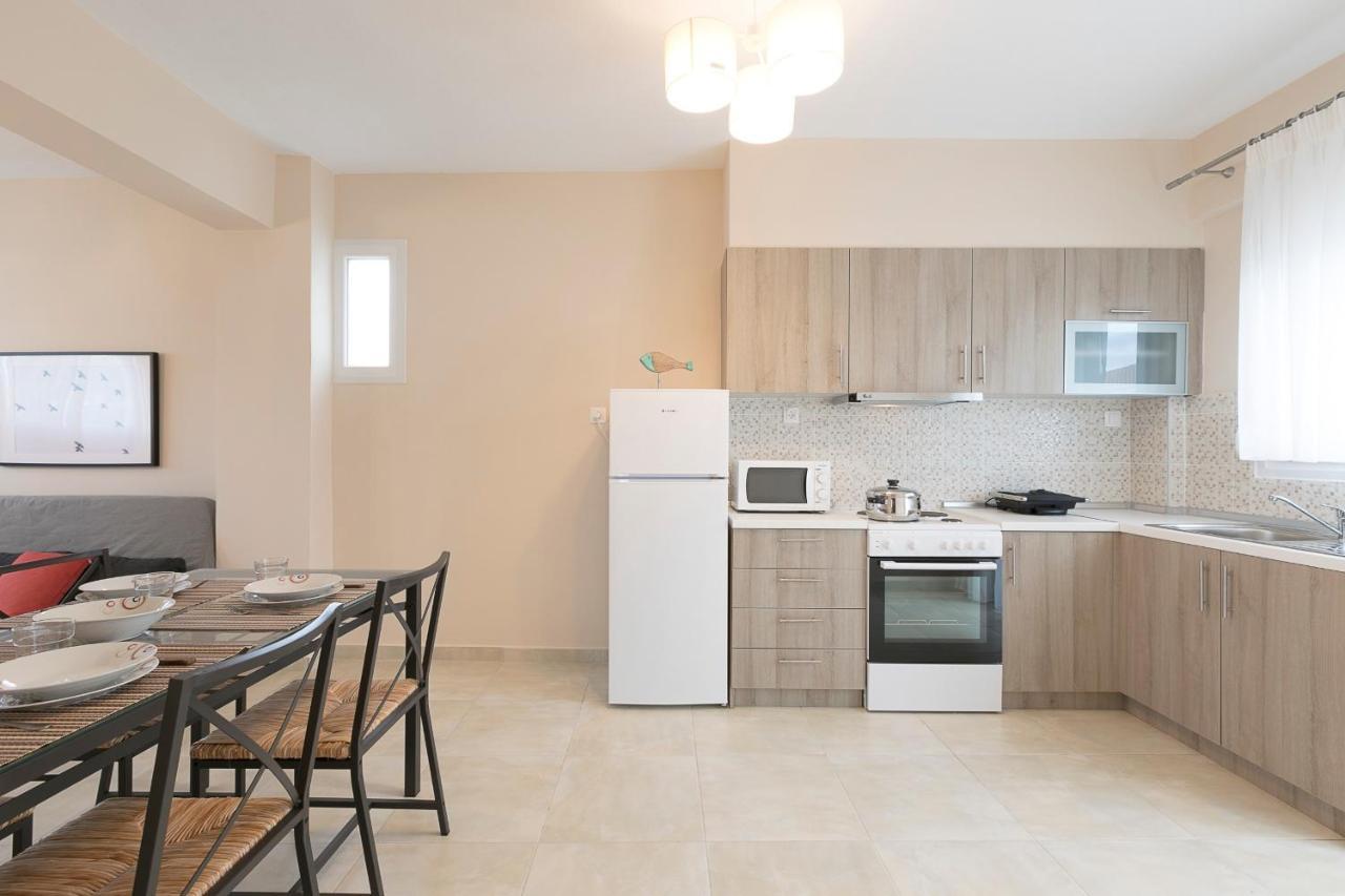 Palm Tree Apartments #Feelslikehome Ormos Panagias Exterior photo